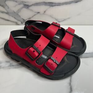 Birkenstock Kids Red Mogami Sandals Sz 33 Sz 2-2.5 Outdoors Waterproof